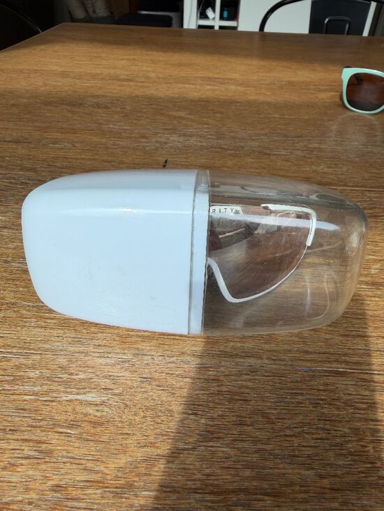 PC Crave sun glasses